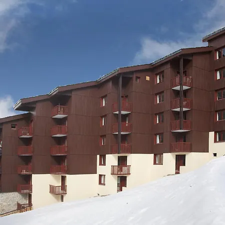 Apartment Chaleureux, 4 Pers, Balcon, Vue Montagnes, Pres Des Pistes, - Fr-1-455-184 *
